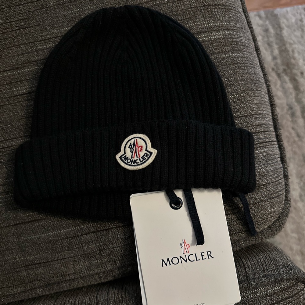Moncler beanie